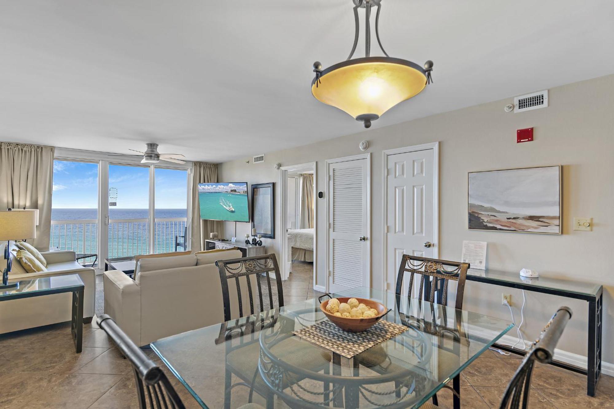 Pelican Beach Resort Condos Destin Room photo