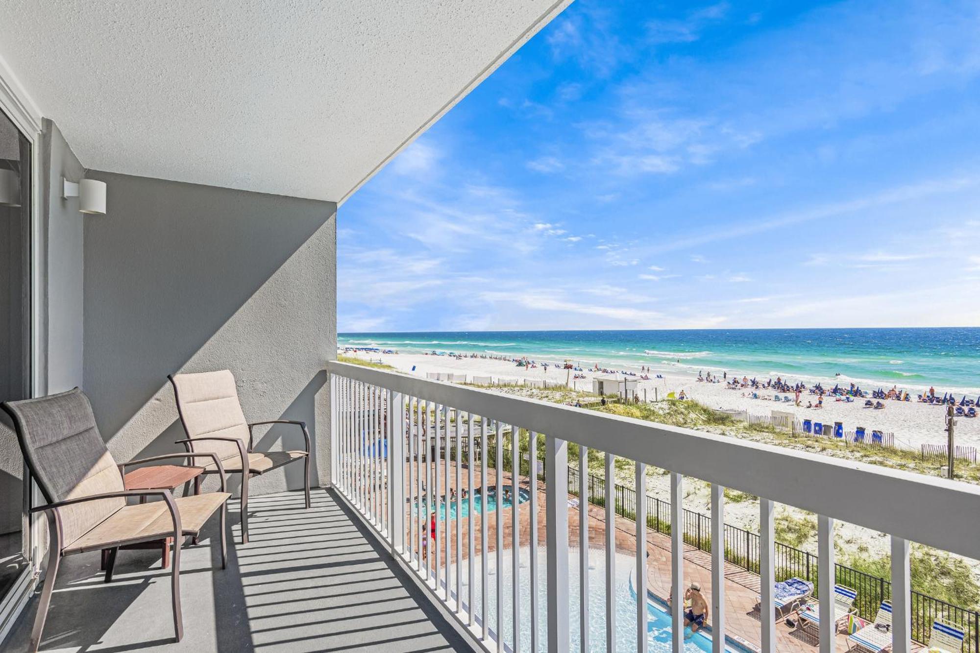 Pelican Beach Resort Condos Destin Room photo